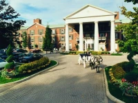 Queens Landing 5*