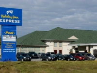 Holiday Inn Express Hotel - Dryden 3*