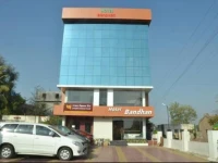 Hotel Bandhan 2*