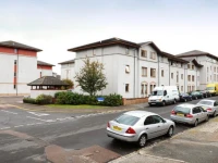 Bloomfield Court Apartments 4*