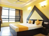 Kirtika -Malhaar Hotel 