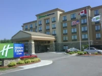 Holiday Inn Express Hotel and Suites Huntsville 3*