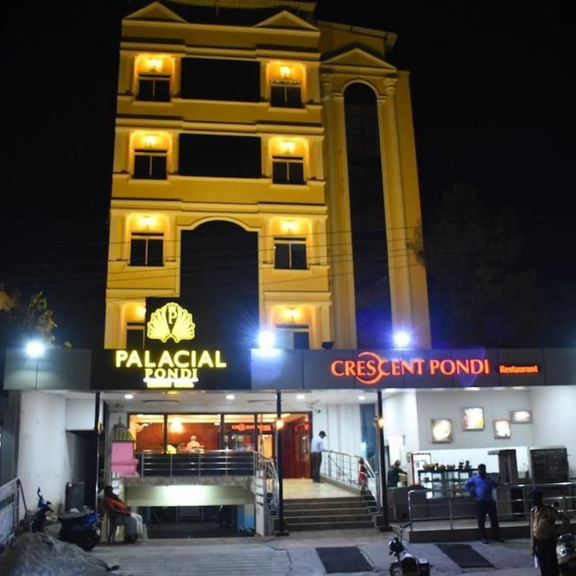 Hotel Jothimani 3*