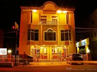 New Cape Hotel 