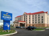Holiday Inn Express Milton Hotel 3*