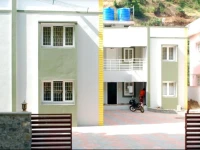 Arson Square Resort 