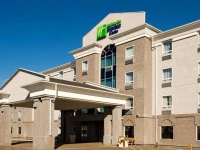 Holiday Inn Express Hotel and Suites Prince Albert 3*