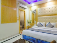 Hotel Karlo Kastle 2*