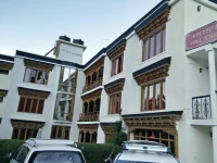 Hotel Hill Town 