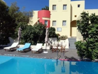 Merovigla Studios 3*