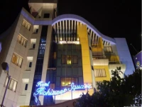Hotel Kohinoor Square 1*