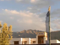 Hotel Dewachan 