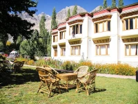 Hotel Karma Inn 