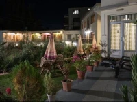 Sia La Guest House 
