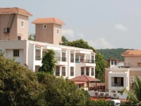 LA VIDA Residency Suites 