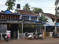 Travel Tunes Hostel 