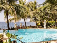 Teluk Indah Beach & Pool Villa 