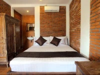 RedDoorz Near Raya Semer 