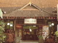 Dewi Sinta Hotel and Restaurant 3*