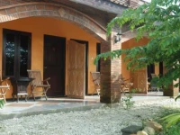 Bandengan Beach Hotel 