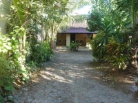 Dewi Homestay 1*
