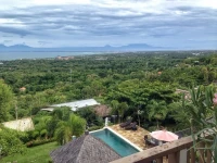 The Eyes Villas 4*