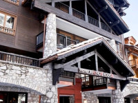 Avenue Lodge