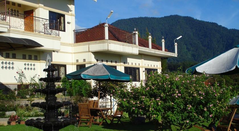 Tangko Inn Resort 3*