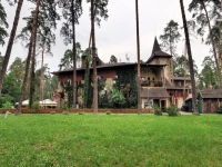 Okhotnichiy Dvor / Okhotnichiy Дvor 