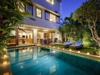 Echo Beach Townhouses 4*