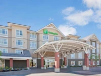 Holiday Inn Hotel and Suites Surrey East 3*