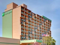 Holiday Inn Toronto Yorkdale 3*