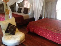 Love Shack Shangri-la Gili Meno 