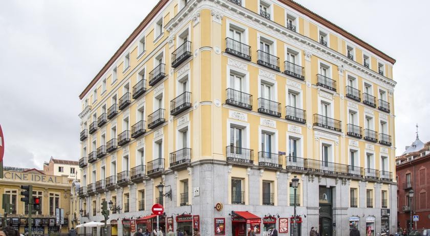 Mola Hostel 