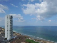 Island Suites 5*