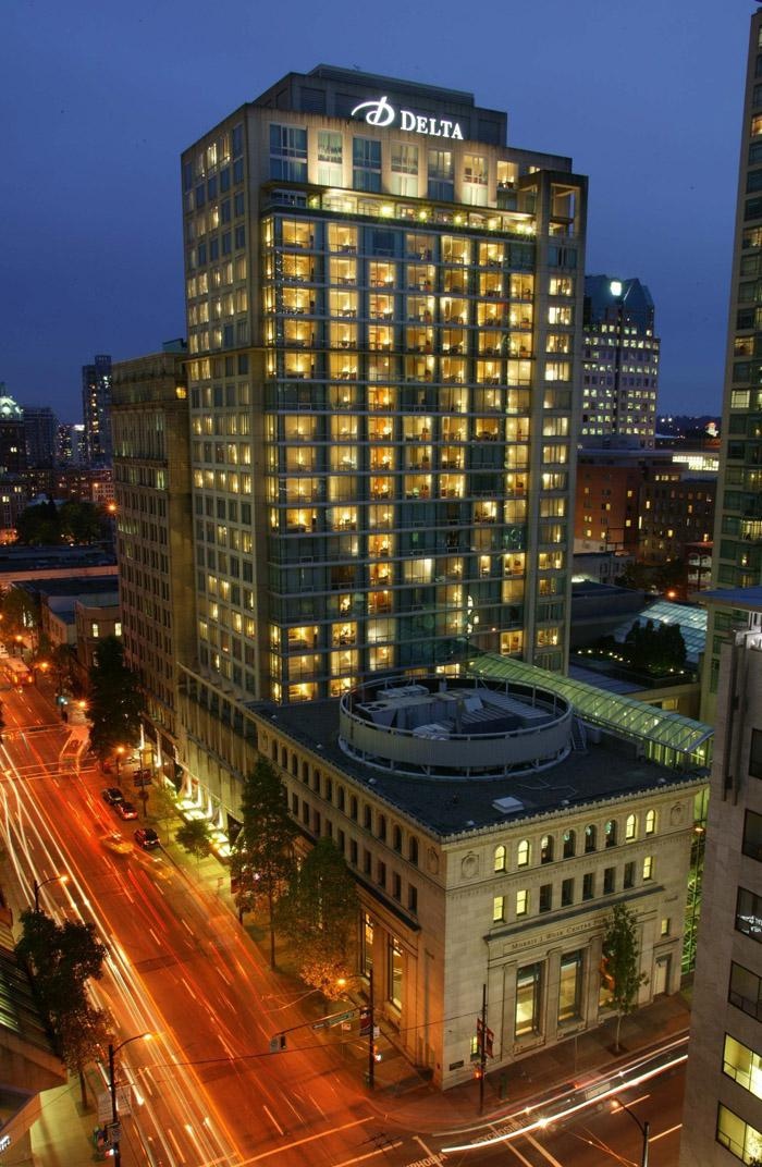 Delta Vancouver Suites 4*