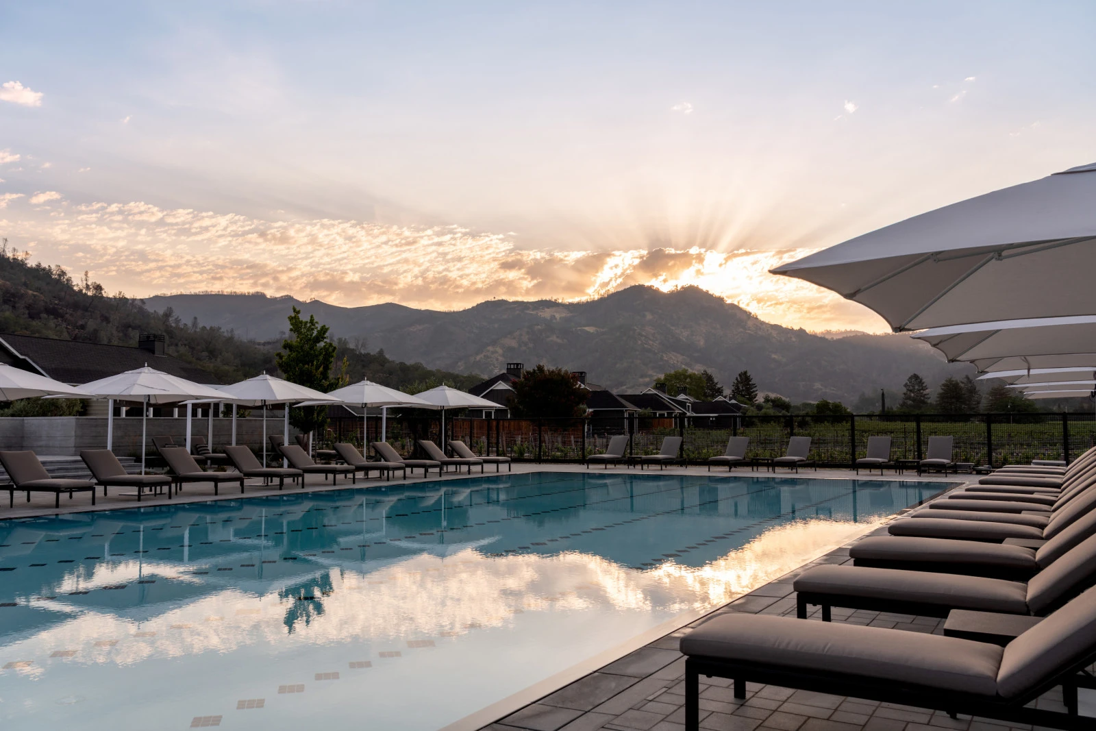 Four Seasons Resort and Residences Napa Valley представляет новые винодельческие впечатления в Калистоге к сезону сбора урожая 2026