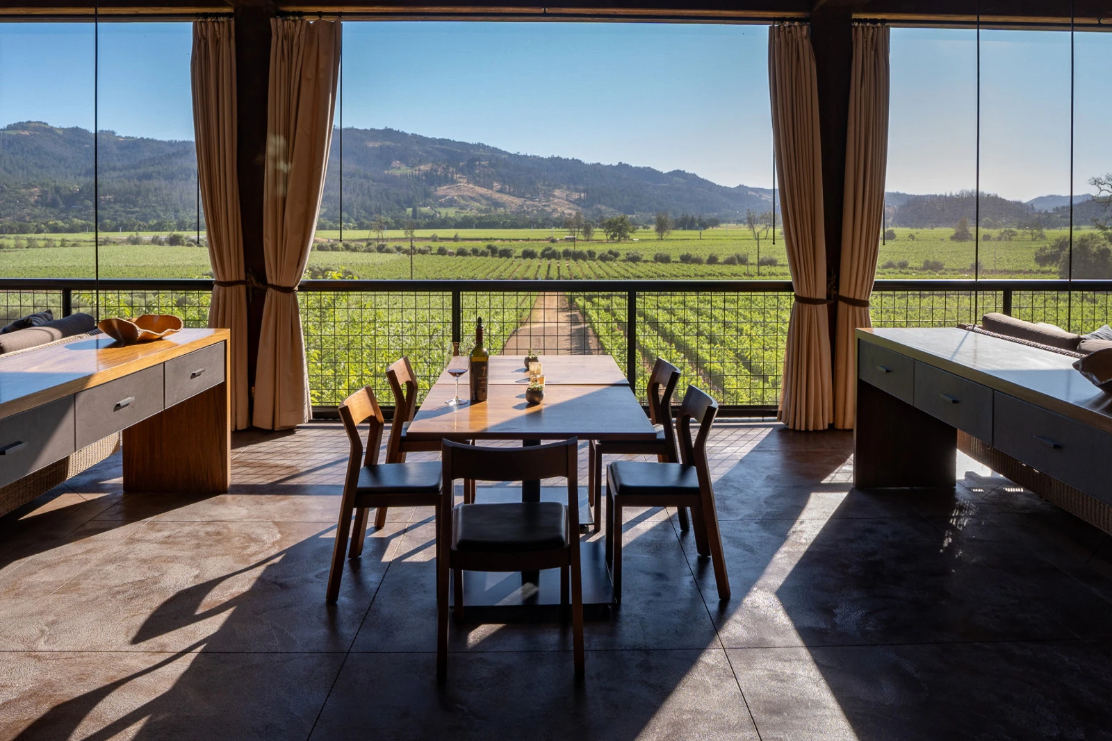 Four Seasons Resort and Residences Napa Valley представляет новые винодельческие впечатления в Калистоге к сезону сбора урожая 2026