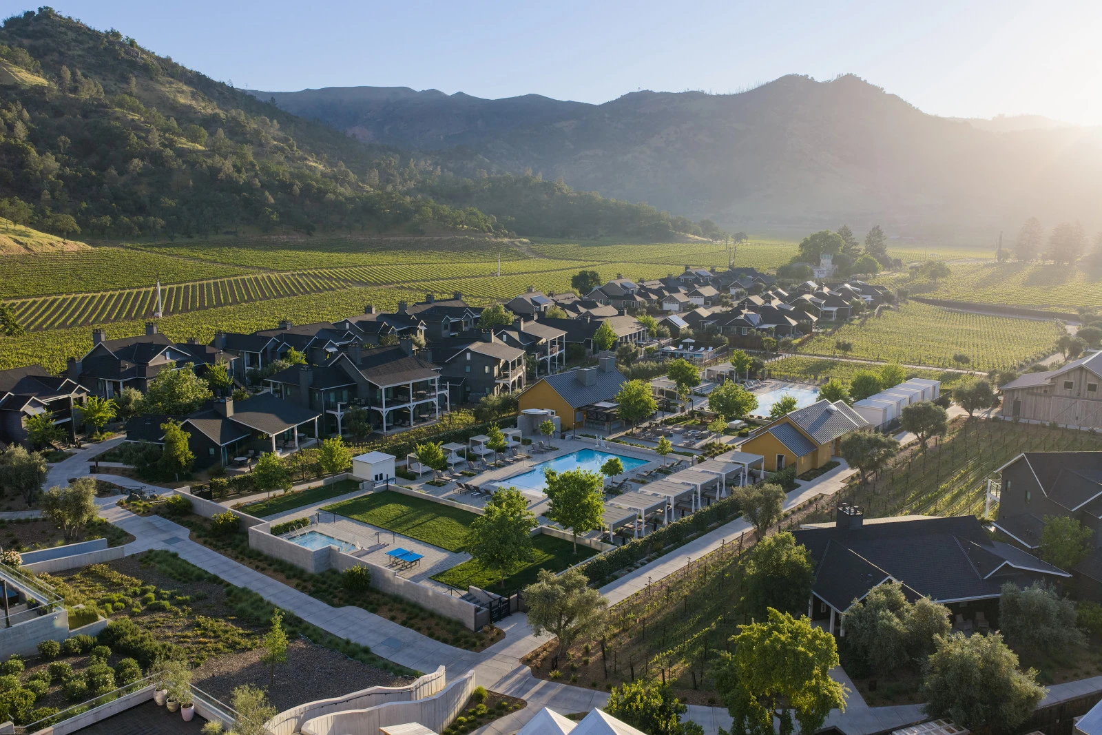 Four Seasons Resort and Residences Napa Valley представляет новые винодельческие впечатления в Калистоге к сезону сбора урожая 2026