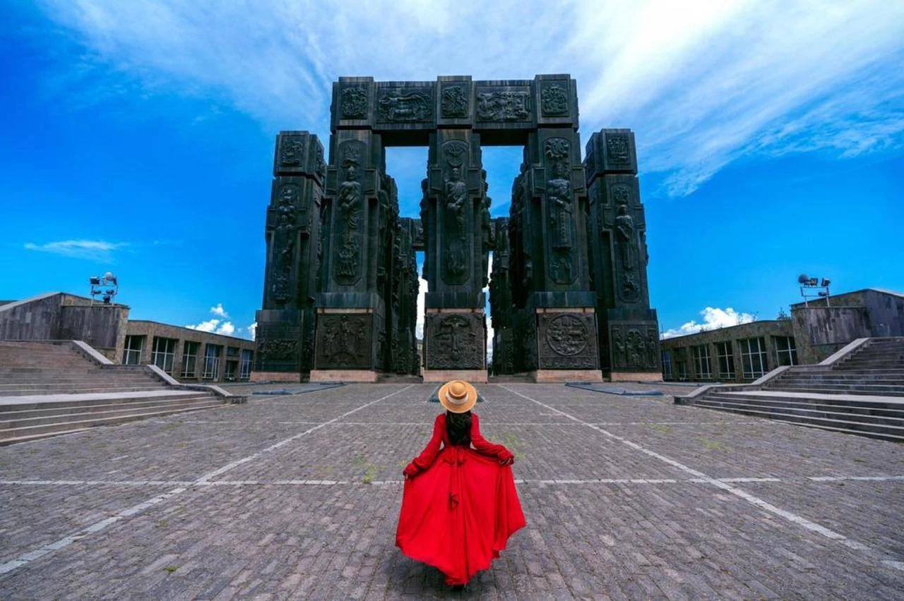 Путешествие в Кахетию – природа, вино и Хроники Грузии