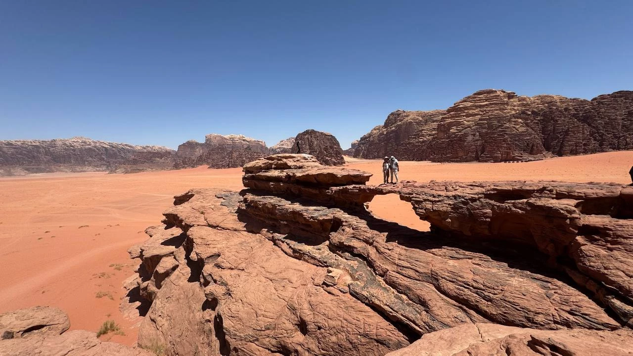 Йога-путешествие в сердце Иордании