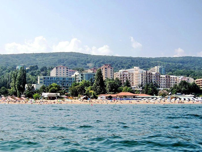 Золотые Пески