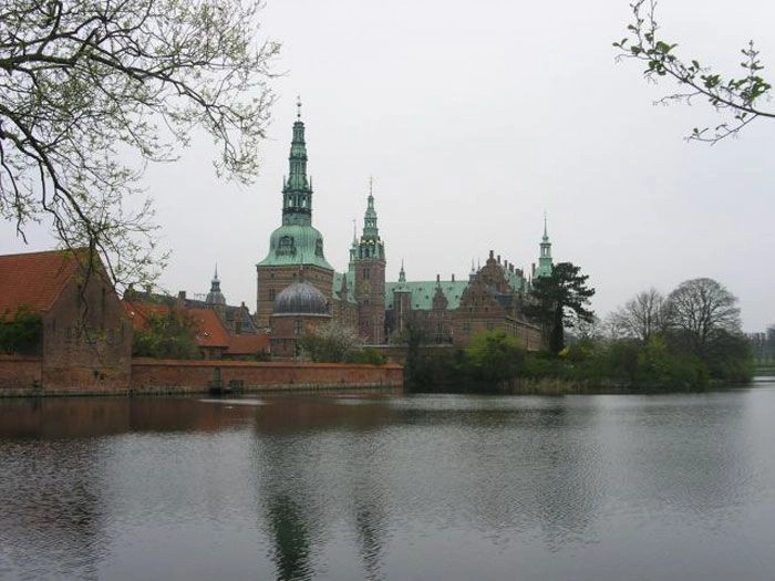 Фреденсборг