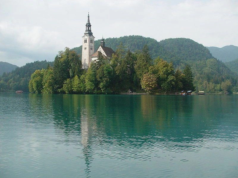 Блед (город)