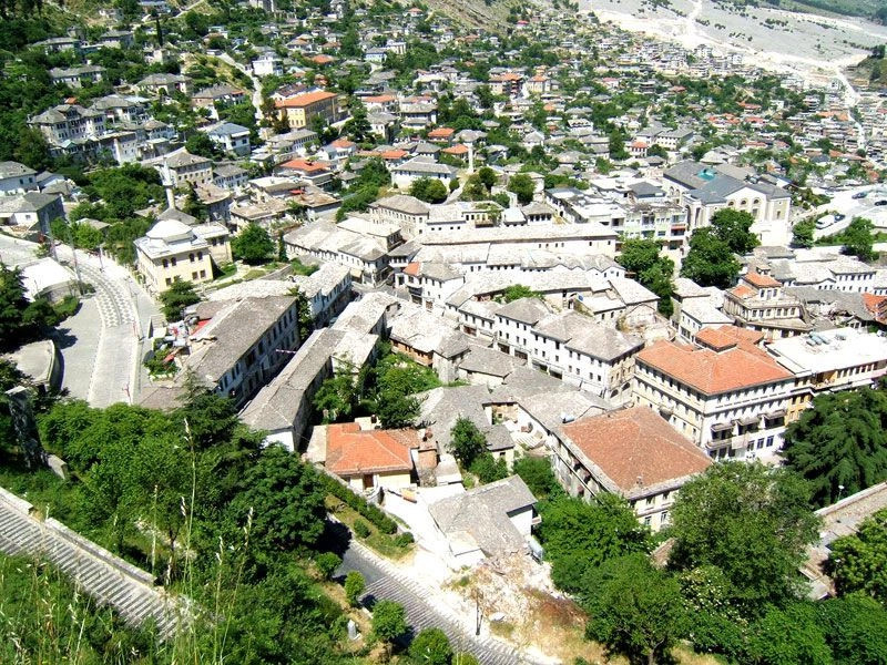 Гирокастра город