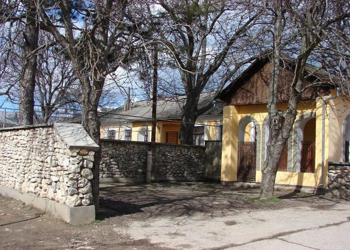 Куйбышево (Албат)