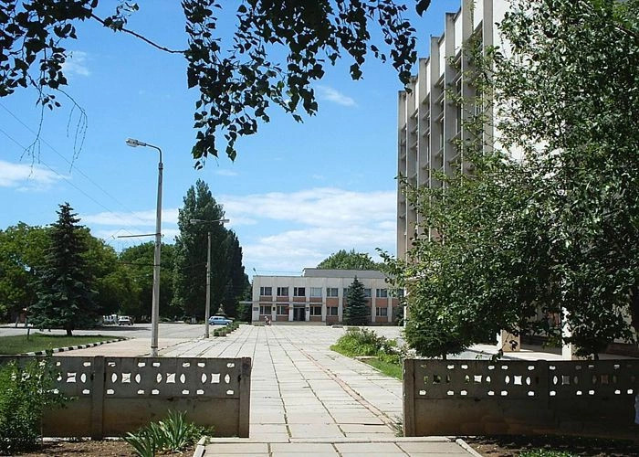 Фрунзе (Сакс.)