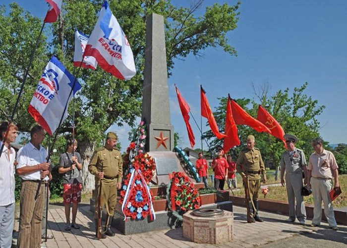 Мирное (Сарайлы-Кыят)
