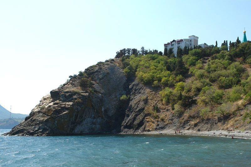 Утёс (Карасан)