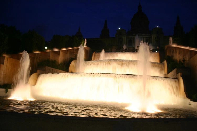 Барселона (город)